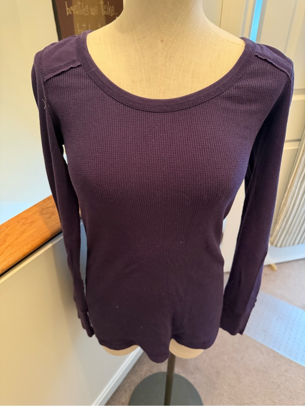 Women’s Long Sleeve Ribbed Scoop Neck Top — Purple